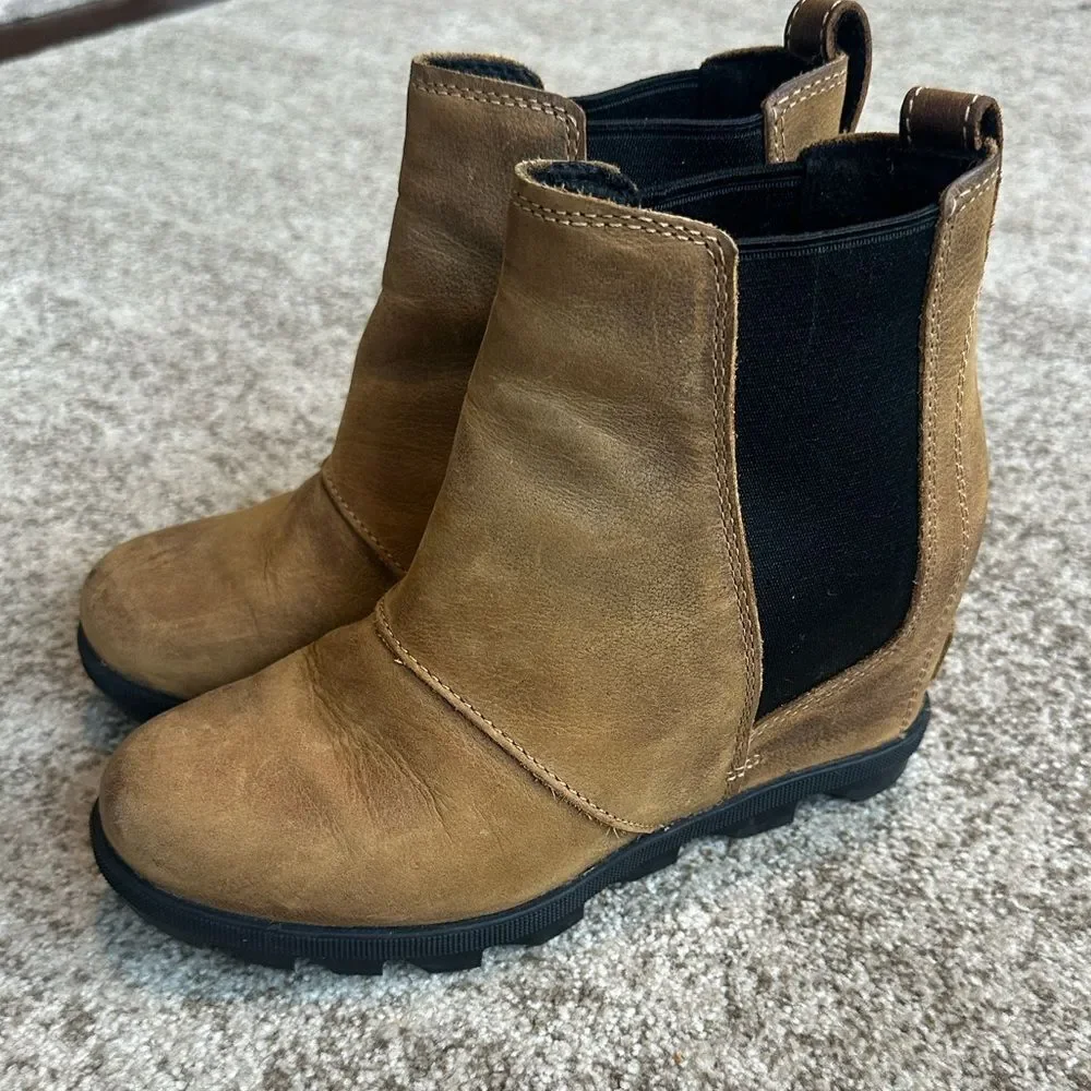 Sorel Womens Joan Of Artic Wedge II Chelsea Boot 6